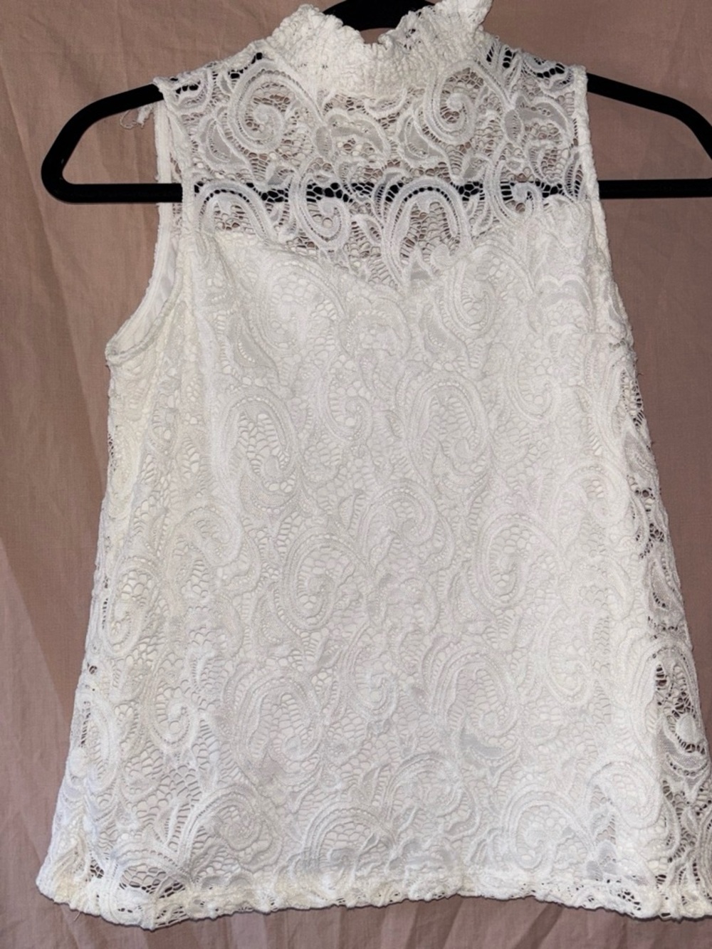 PerSeption Concept White Lace High-Neck Sleeveless Camisole